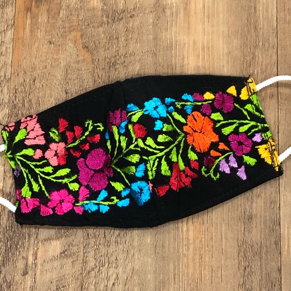 Small San Antonino Face Mask Mexican Embroidery - Picture 11 of 16